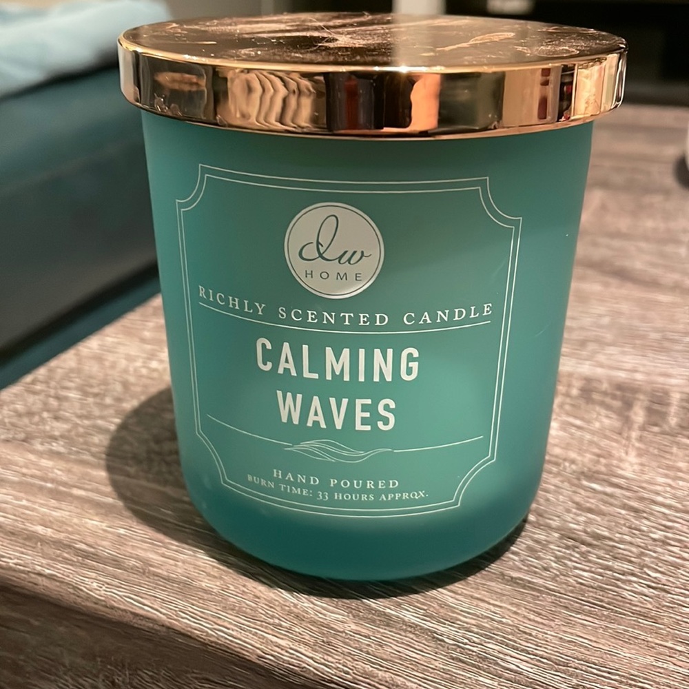 Dw home calming waves medium single wick candle